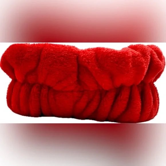 HELLO KITTY PLUSH SPA HEADBAND - RED & WHITE GINGHAM Great Condition, Very Cute. - Picture 4 of 4